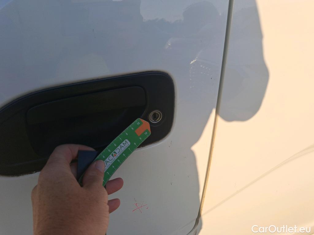  Nissan  NV200 NISSAN  / 2009 / 4P / furgón 1.5dCi 66kW (90CV) BASIC #42