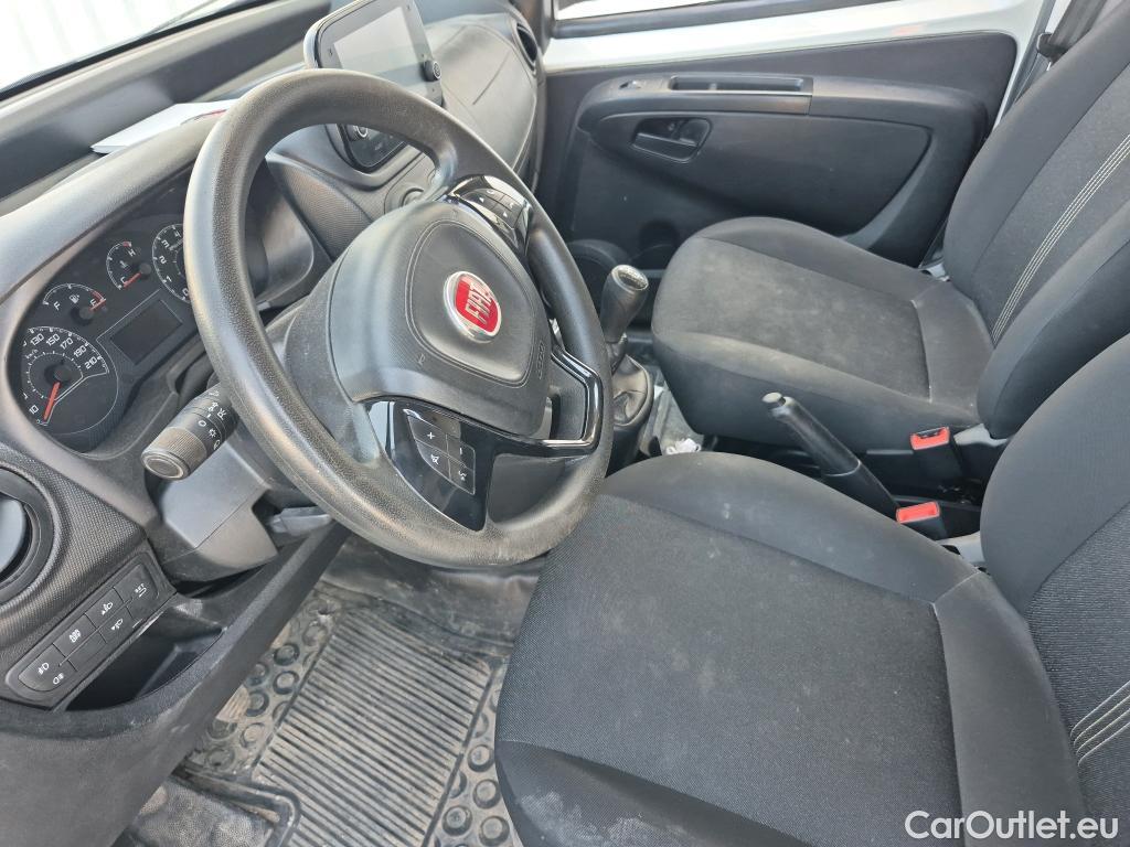  Fiat  Fiorino FIAT  / 2016 / 3P / furgón derivado de turismo Cargo Base N1 1.3 MJet 59 kW (80 CV) #39