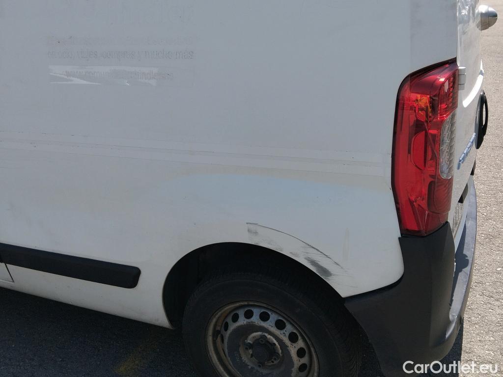  Fiat  Fiorino FIAT  / 2016 / 3P / furgón derivado de turismo Cargo Base 1.3 Mjet 59kW (80CV) E6 #29