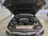  Bmw  Serie 3 Baureihe 3 Lim. 318 i Luxury Line 2.0 115KW AT8 E6d #12