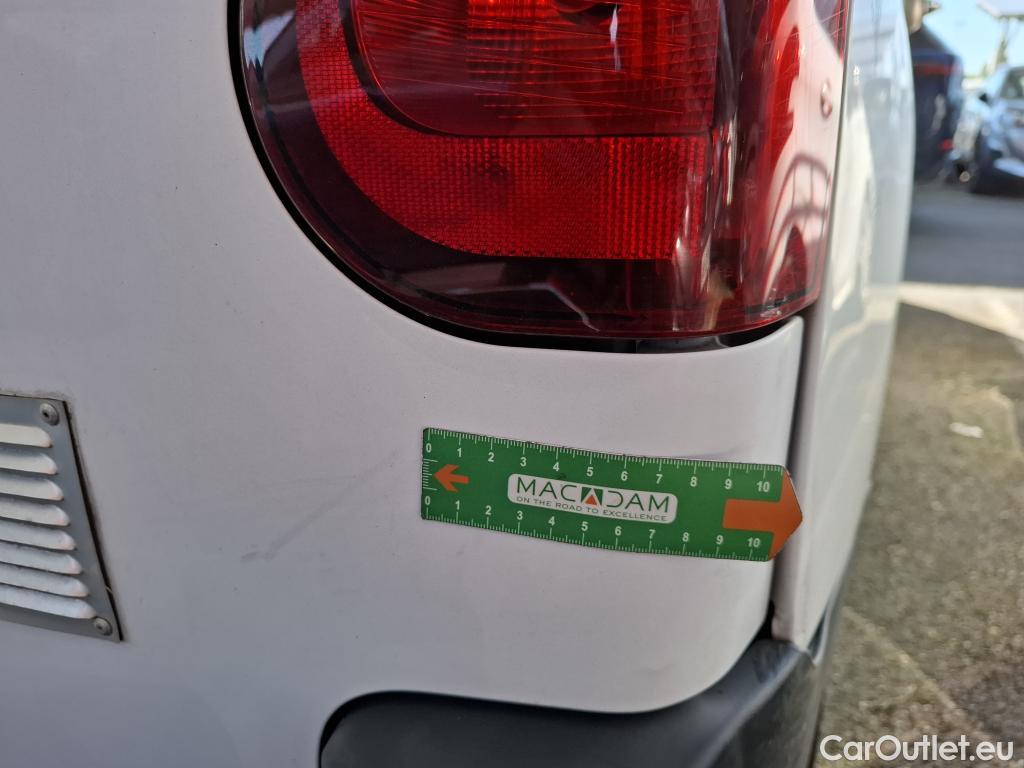  Citroen  Berlingo  Fourgon Club XL 950 1.5 BlueHDi 100CV BVM5 E6dT #42
