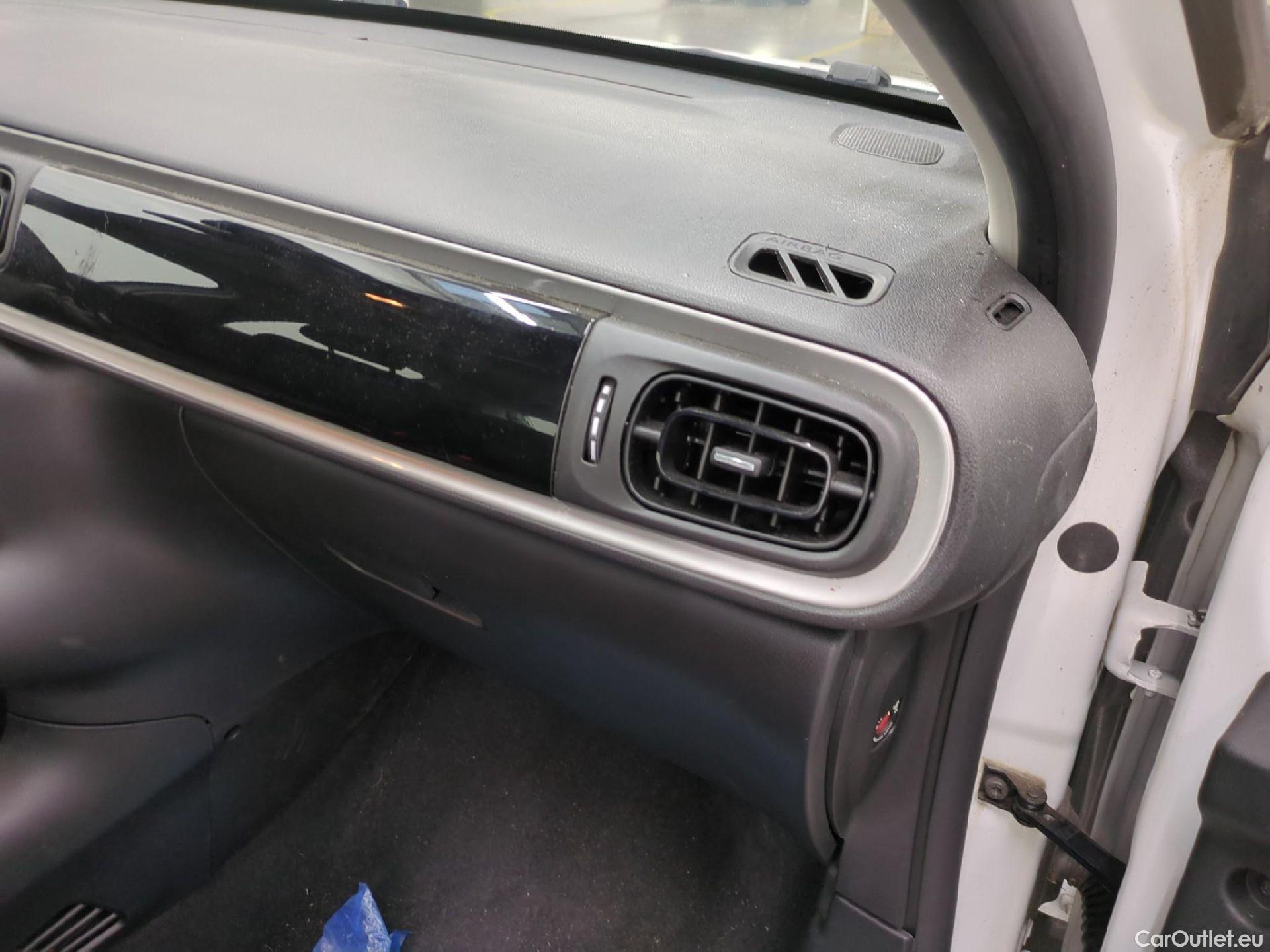  Citroen  C3  Société Feel 1.5 BlueHDI 100CV BVM6 E6dT #11