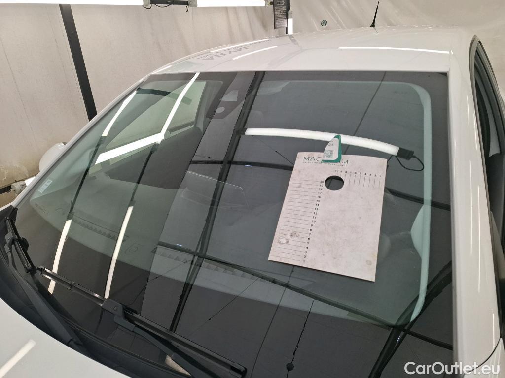  Peugeot  208  Premium 1.5 HDi 100CV BVM6 E6d #1