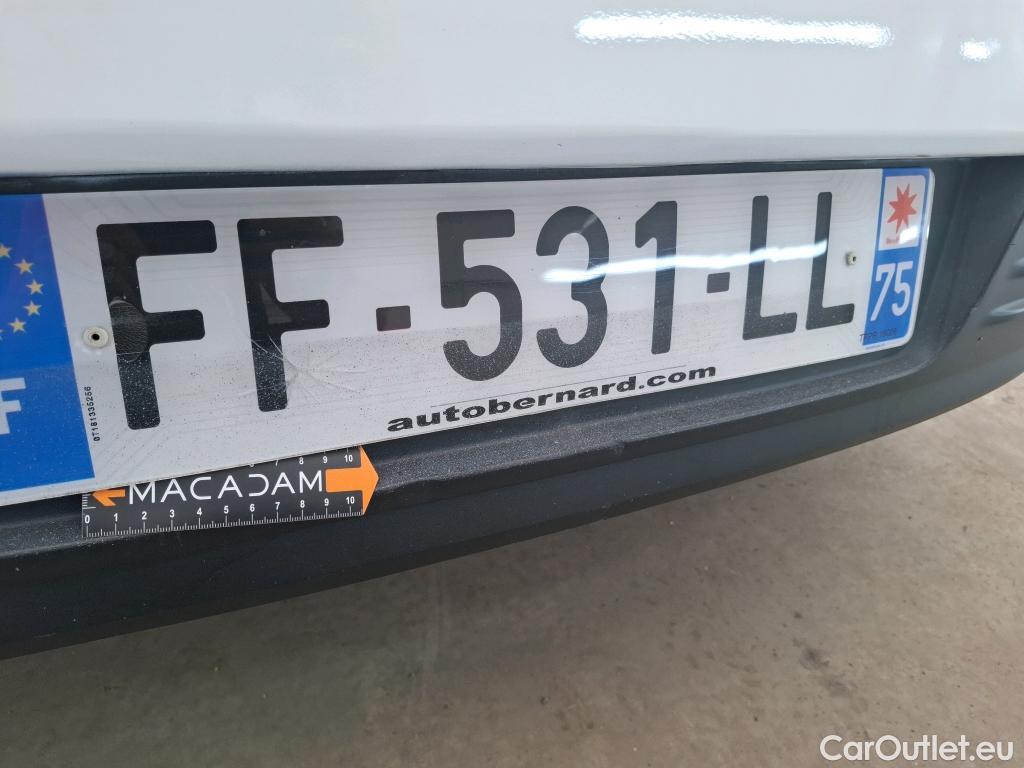  Renault  Clio  IV Air MediaNav 1.5 dCi 75CV BVM5 E6 #23