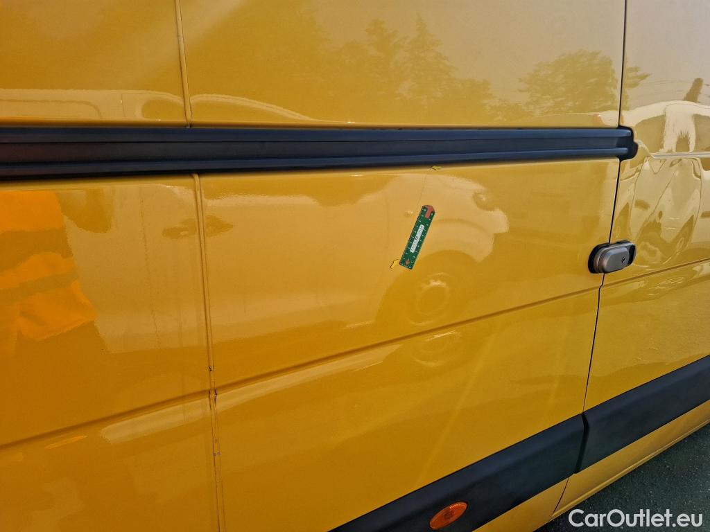  Renault  Master RENAULT  / 2019 / 4P / Fourgon tôlé FG Z.E.Tr CF F3100 L3H2 R75 AI - 19 #11