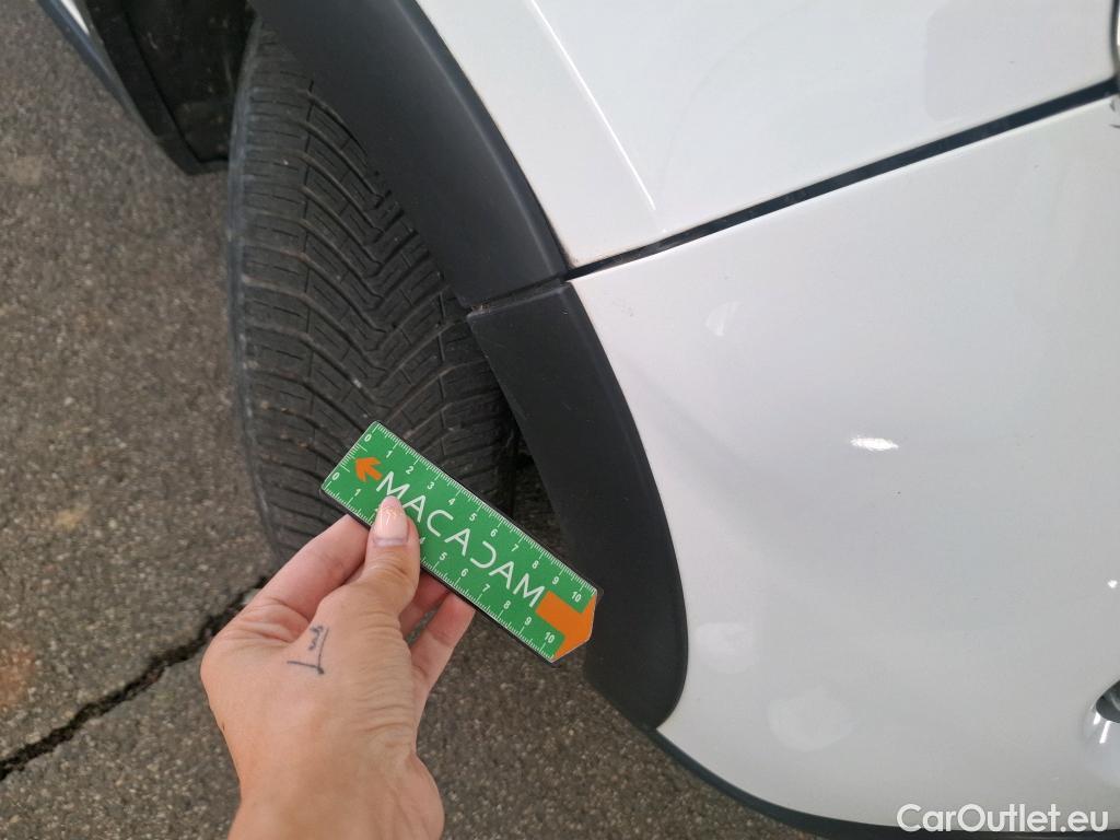  Citroen  C3  Feel 1.6 BlueHDi 75CV BVM5 E6 #25