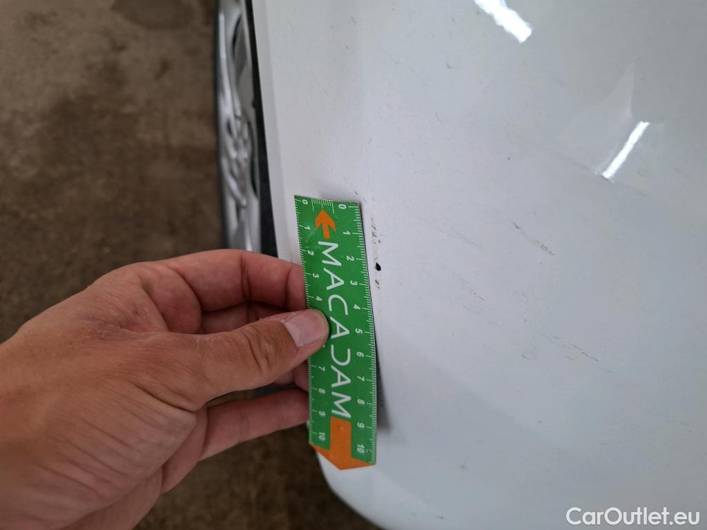  Hyundai  i10  Intuitive 1.0 65CV BVM5 E6d #3