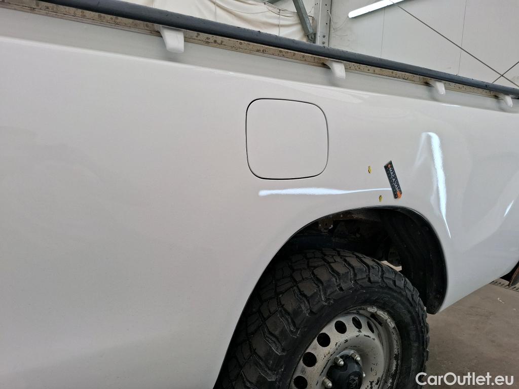  Toyota  Hilux TOYOTA  SC / 2020 / 2P / Pick-up 2.4 D-4D SIMPLE CAB LeCap 4WD #1