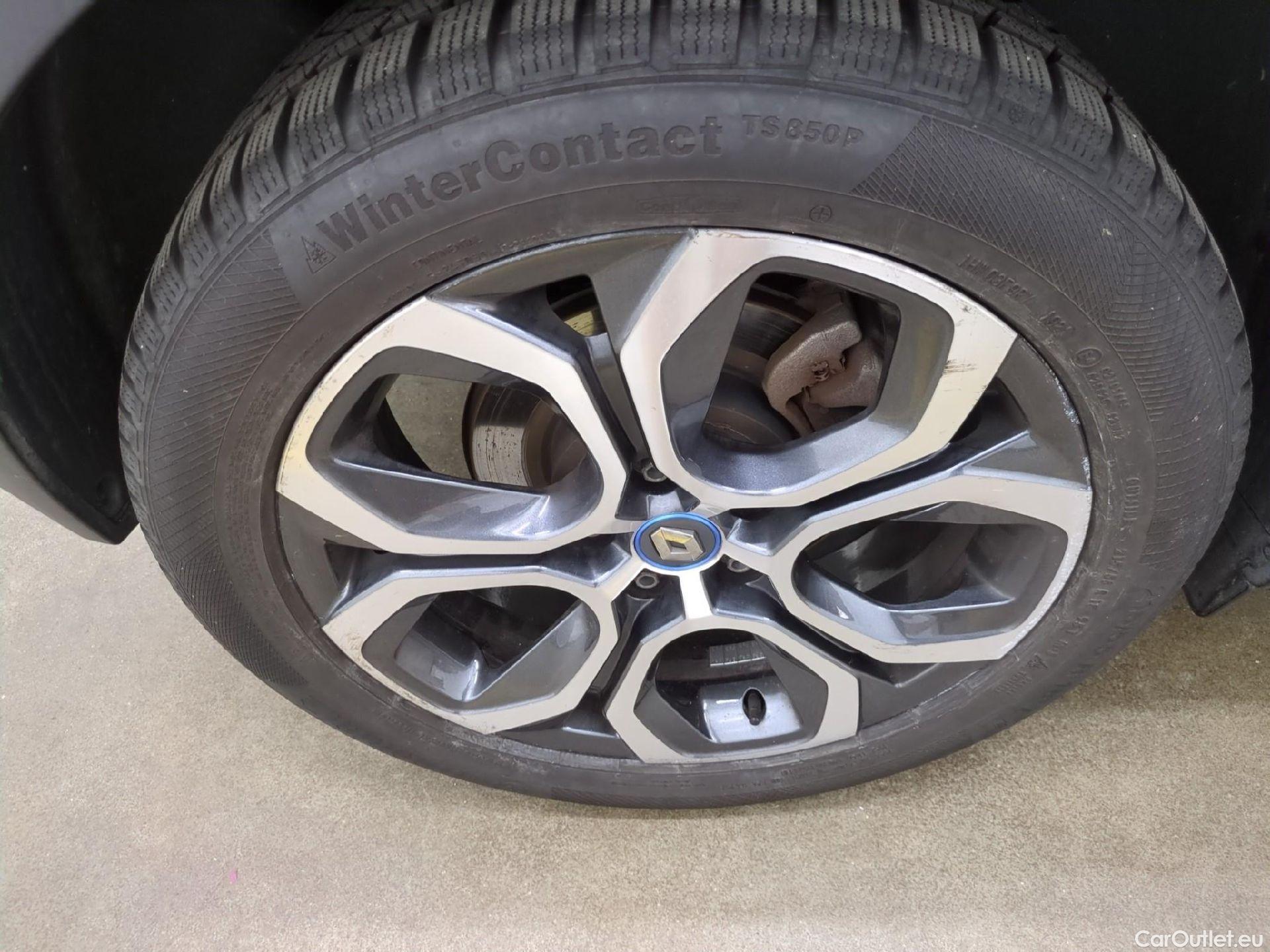  Renault  Captur RENAULT  / 2019 / 5P / SUV Intens E-TECH Plug-in 160 -21 #4