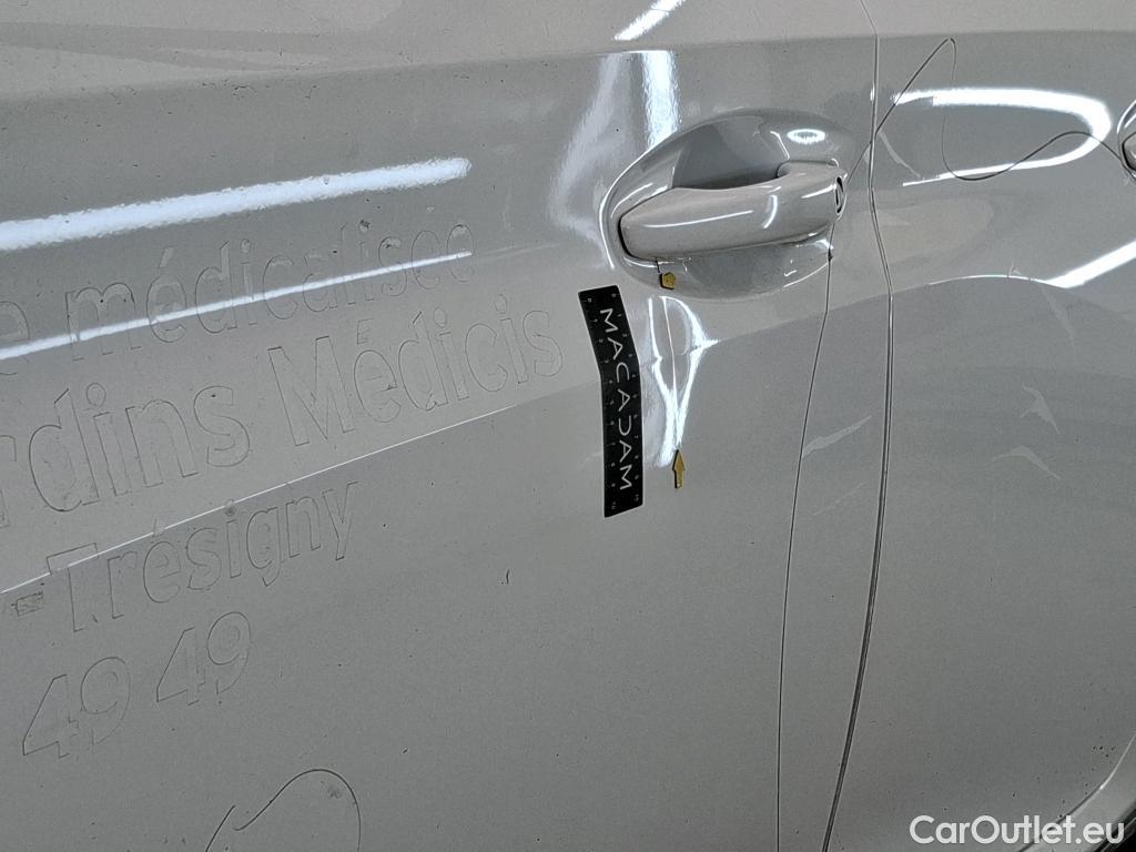  Peugeot  208  Allure Business 1.2 PureTech 100CV BVM6 E6d #2