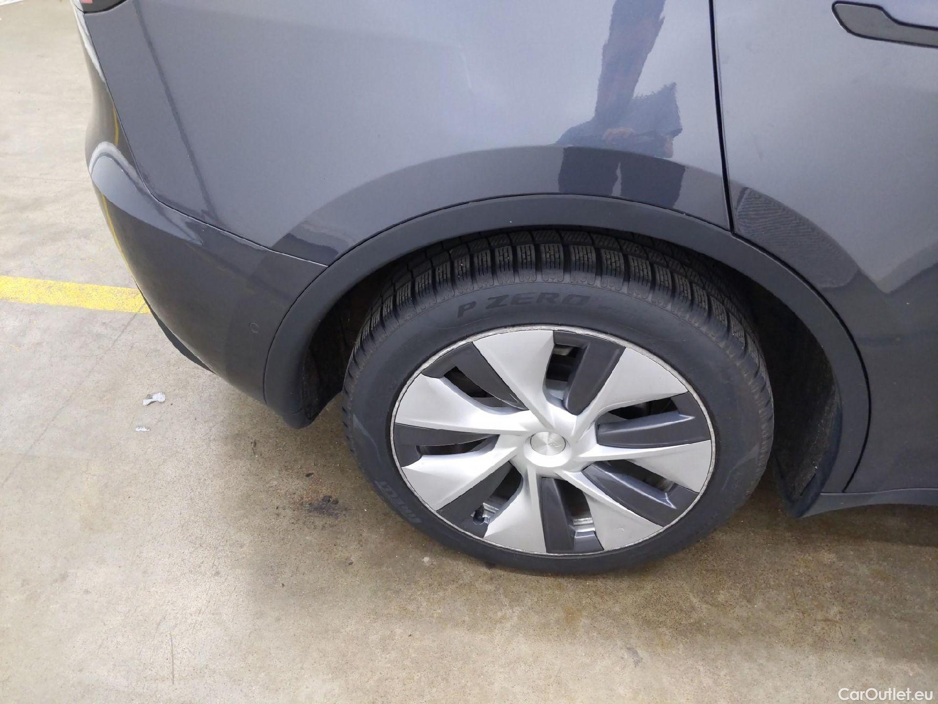  Tesla  Model Y TESLA  / 2020 / 5P / SUV Grand Autonomie Dual Motor AWD #9