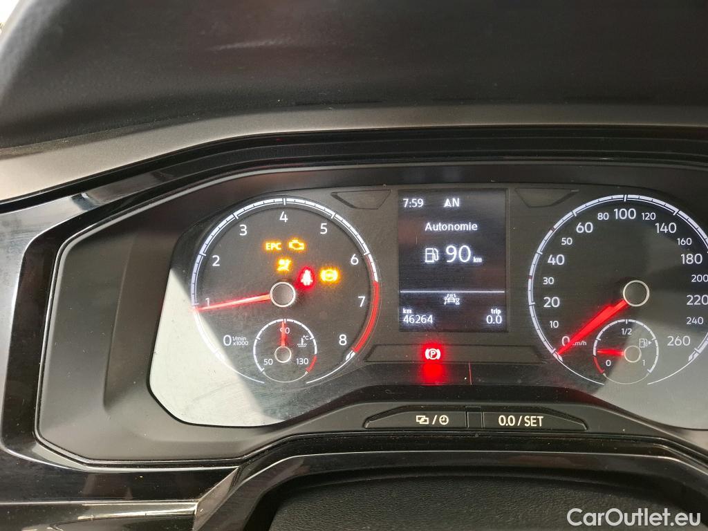  Volkswagen  Polo  VI Lounge Business 1.0 80CV BVM5 E6d #38
