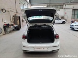  Volkswagen  Golf  VOLKSWAGEN / 2019 / 5P / BERLINA 1.5 TSI EVO ACT STYLE #39