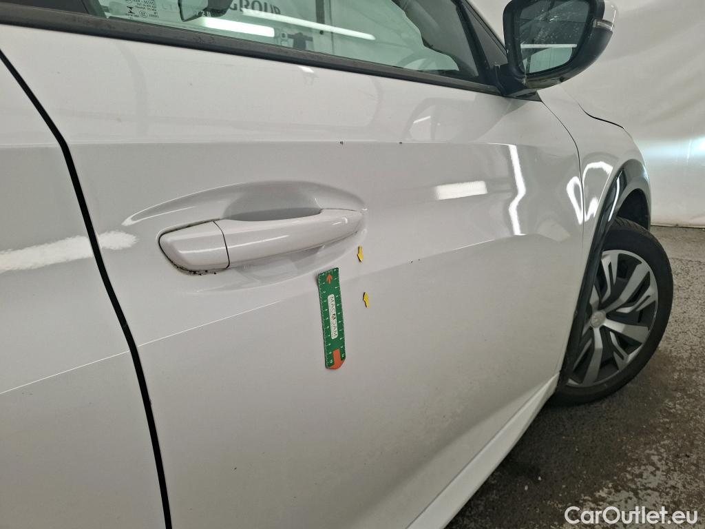 Peugeot  208  (e-) Active Business R 50kWh BVA / TRANSFO VP VF #6