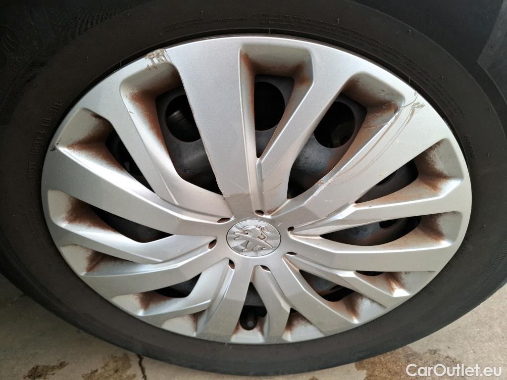  Peugeot  RIFTER  Active L1 1.2 PureTech 110 CV #9