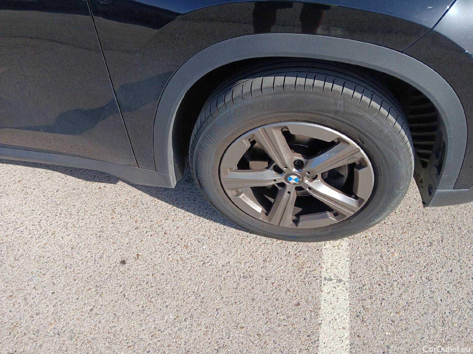  Bmw  X1 BMW  / 2022 / 5P / todoterreno sDrive18d #24