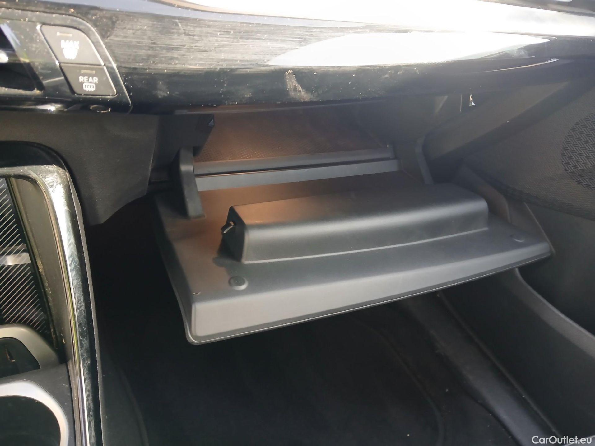  Bmw  X1 BMW  / 2022 / 5P / todoterreno sDrive18d #2