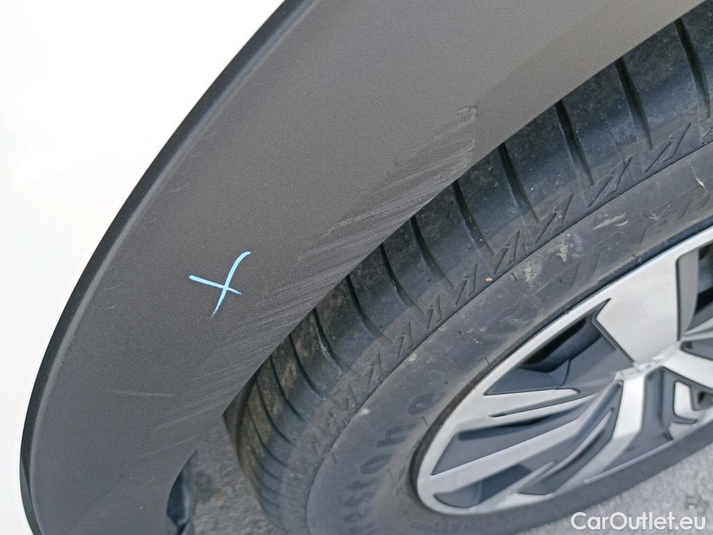  Peugeot  2008 PEUGEOT  / 5P / Active Pack BlueHDI 130 CV EAT8 #16