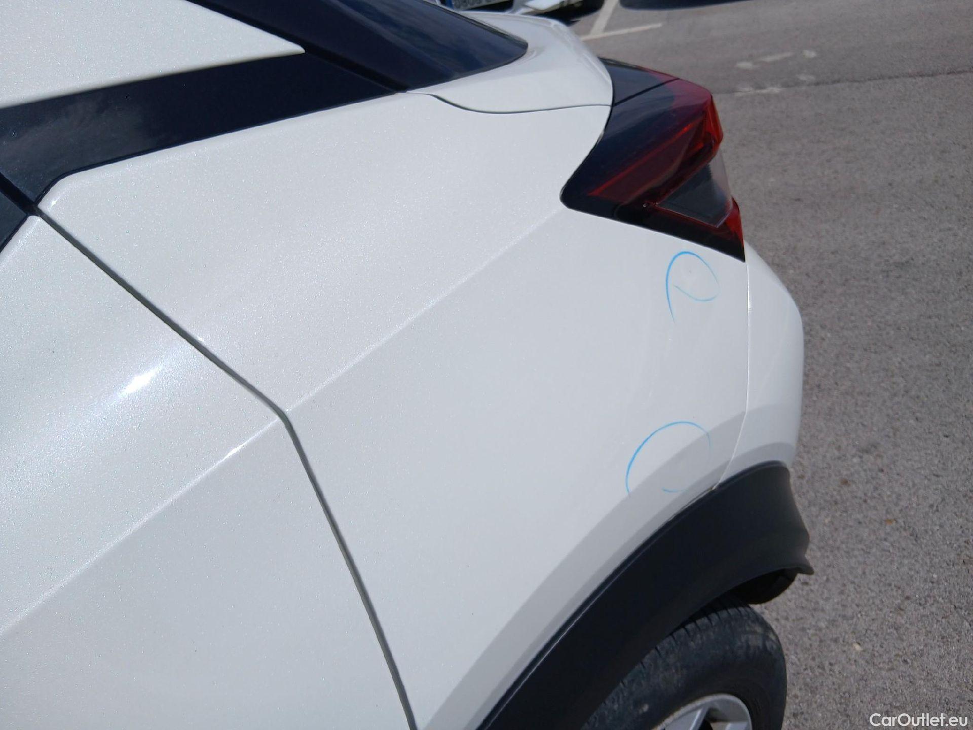  Nissan  Juke NISSAN  / 2019 / 5P / crossover DIG-T 86 kW (117 CV) 6 M/T N-CONNECTA #13