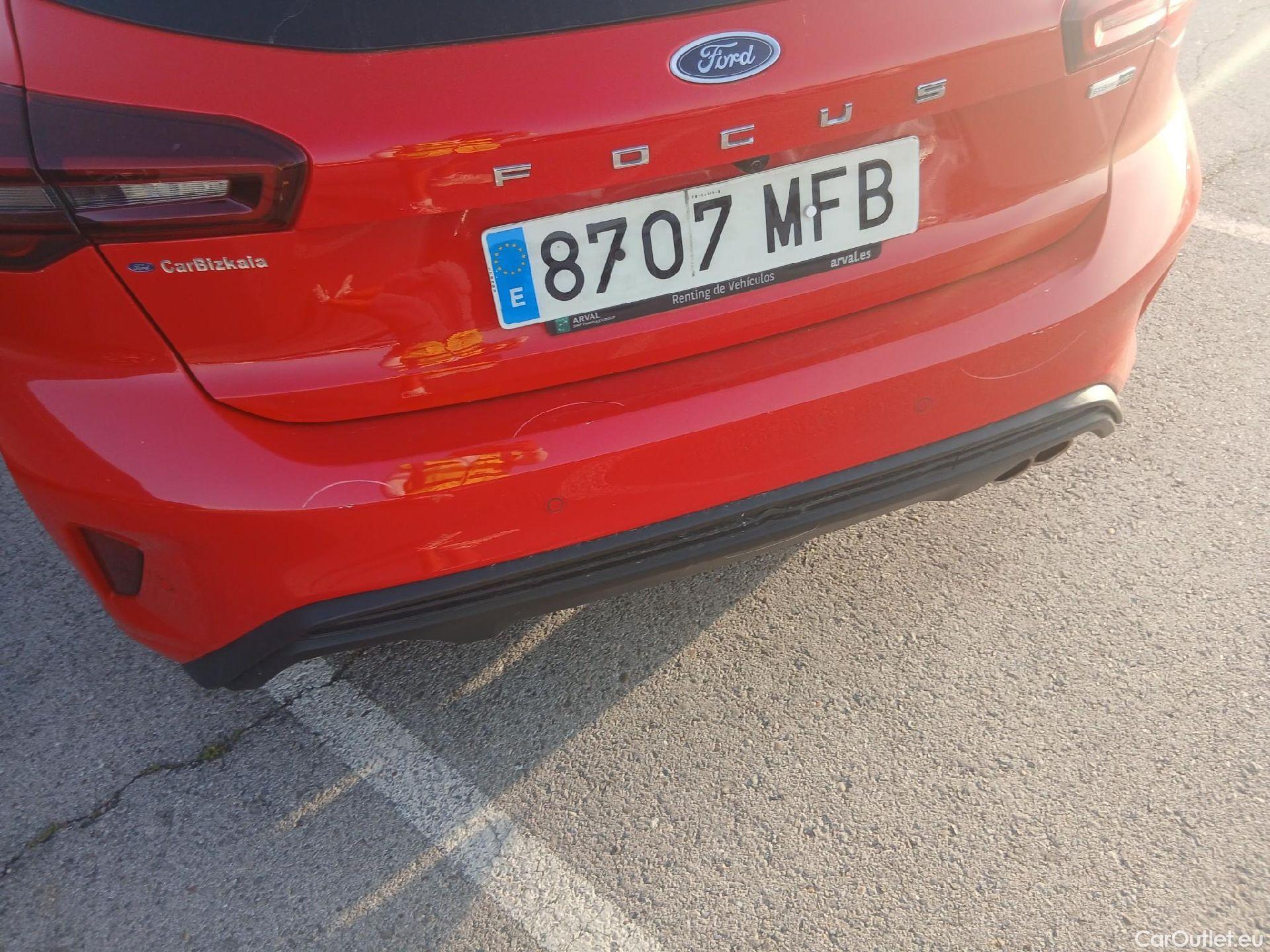  Ford  Focus FORD  / 2018 / 5P / berlina con portón 1.0 Ecoboost MHEV 92kW ST-Line #15