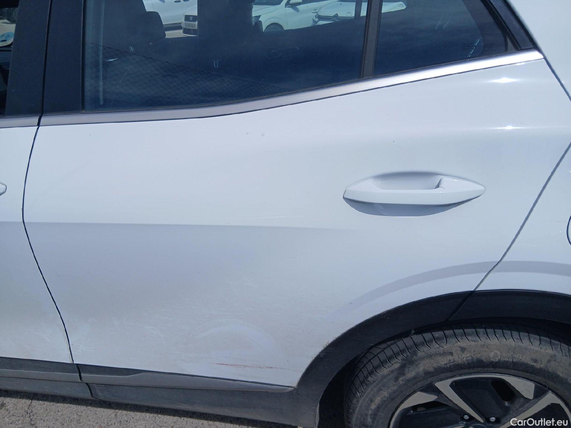  KIA  Sportage KIA  / 2022 / 5P / todoterreno 1.6 T-GDi 110kW (150CV) Drive 4x2 #9