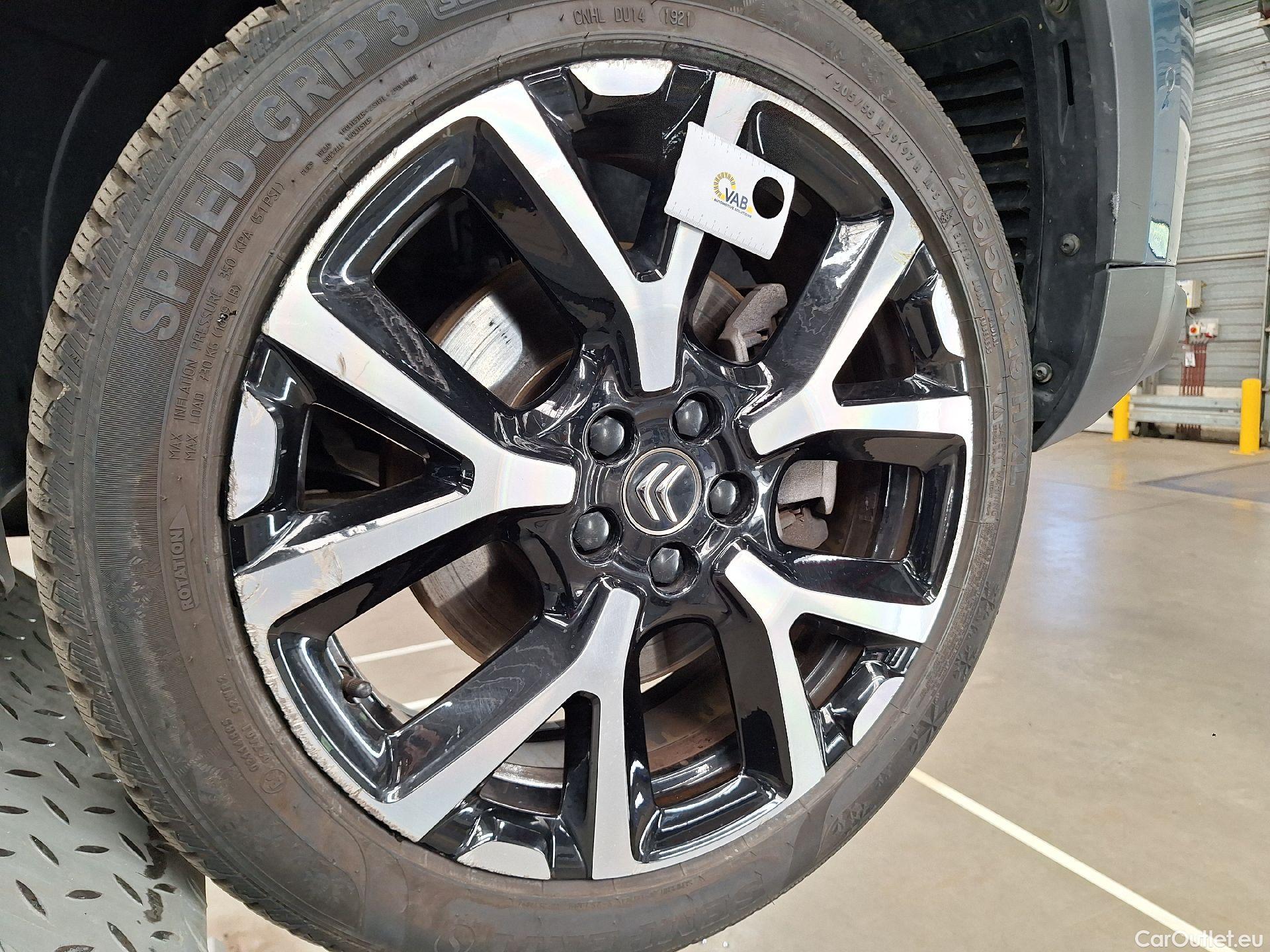  Citroen  C5 Aircross Citroën,  '18, Citroën  Hybrid 225 e-EAT8 Shine 5d #53