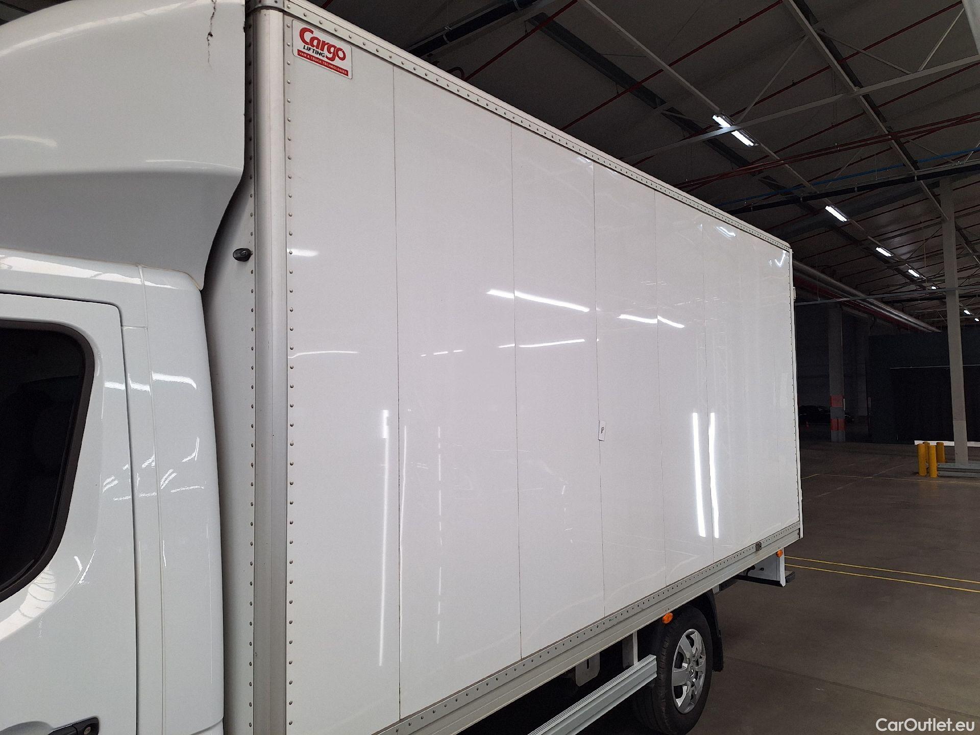  Renault  Megane Renault, _Master CC '19, Renault Master L3H1 Energy dCi 145 TT - 3.5T G. Co #5