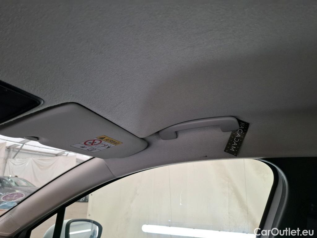  Renault  Clio  V Business Réversible 1.6 E-TECH Hybrid 140CV BVA6 E6d / TRANSFO VP/VF #16
