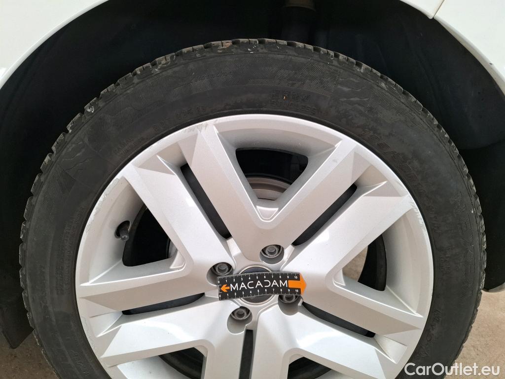  Renault  Clio  V Business Réversible 1.6 E-TECH Hybrid 140CV BVA6 E6d / TRANSFO VP/VF #21
