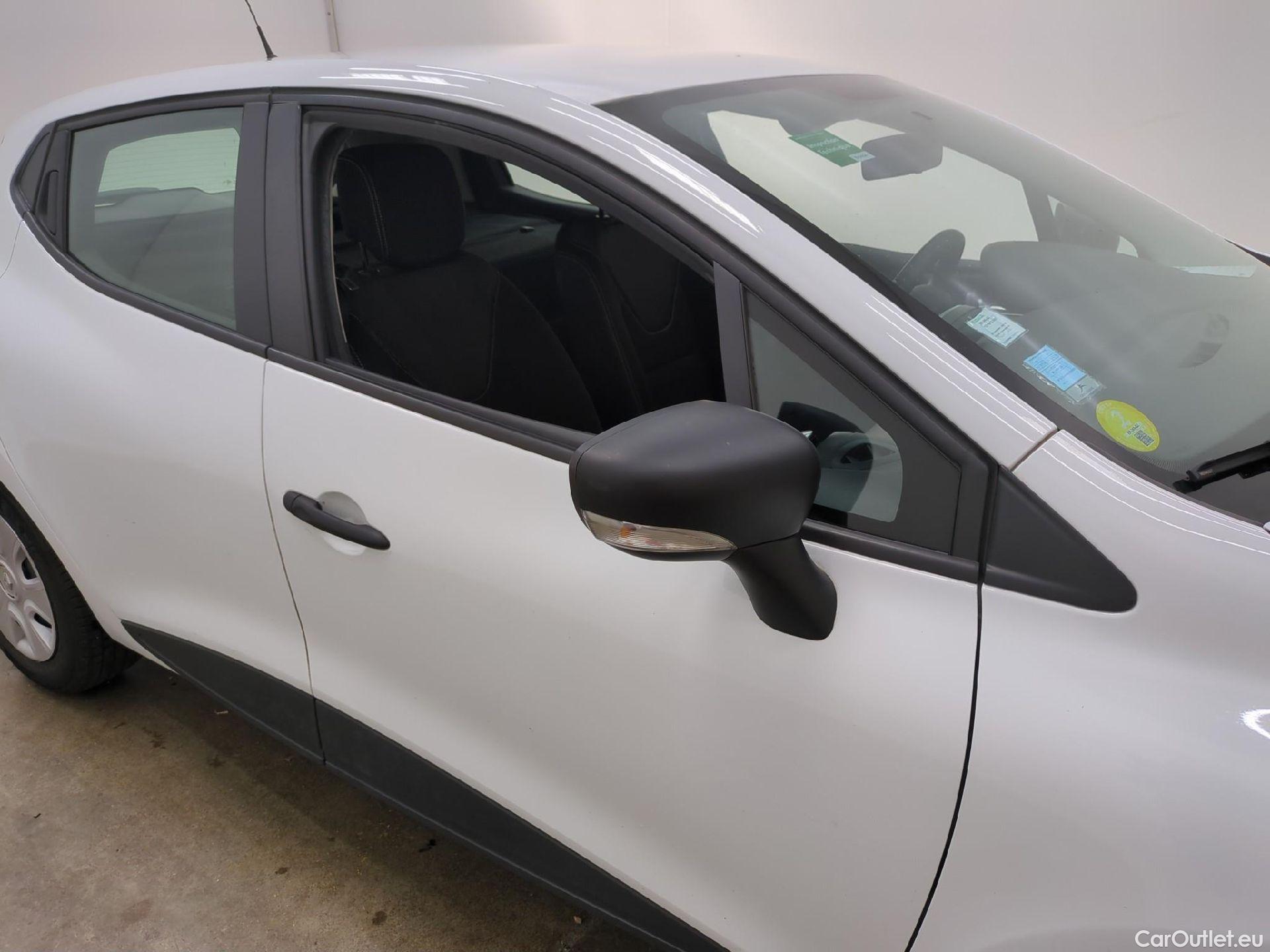  Renault  Clio  IV Air 1.5 dCi 75CV BVM5 E6 #38