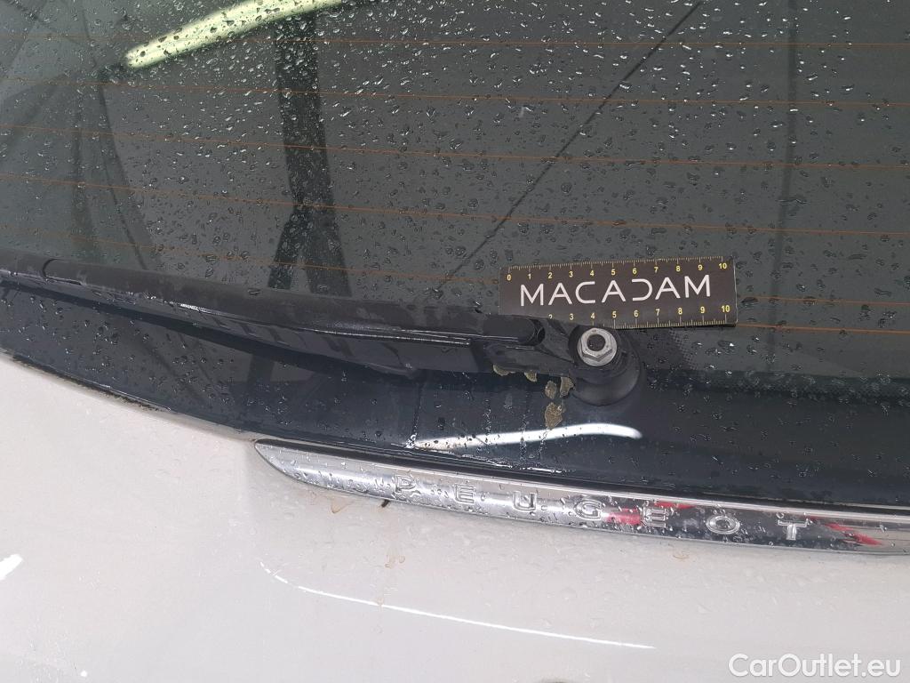  Peugeot  208  Affaire Premium Pack 1.2 80CV BVM5 E6dT #65