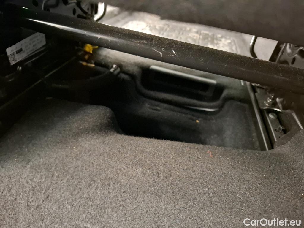  Citroen  Berlingo  Feel M 1.5 BlueHDi 100CV BVM5 7 Sieges E6dT #8