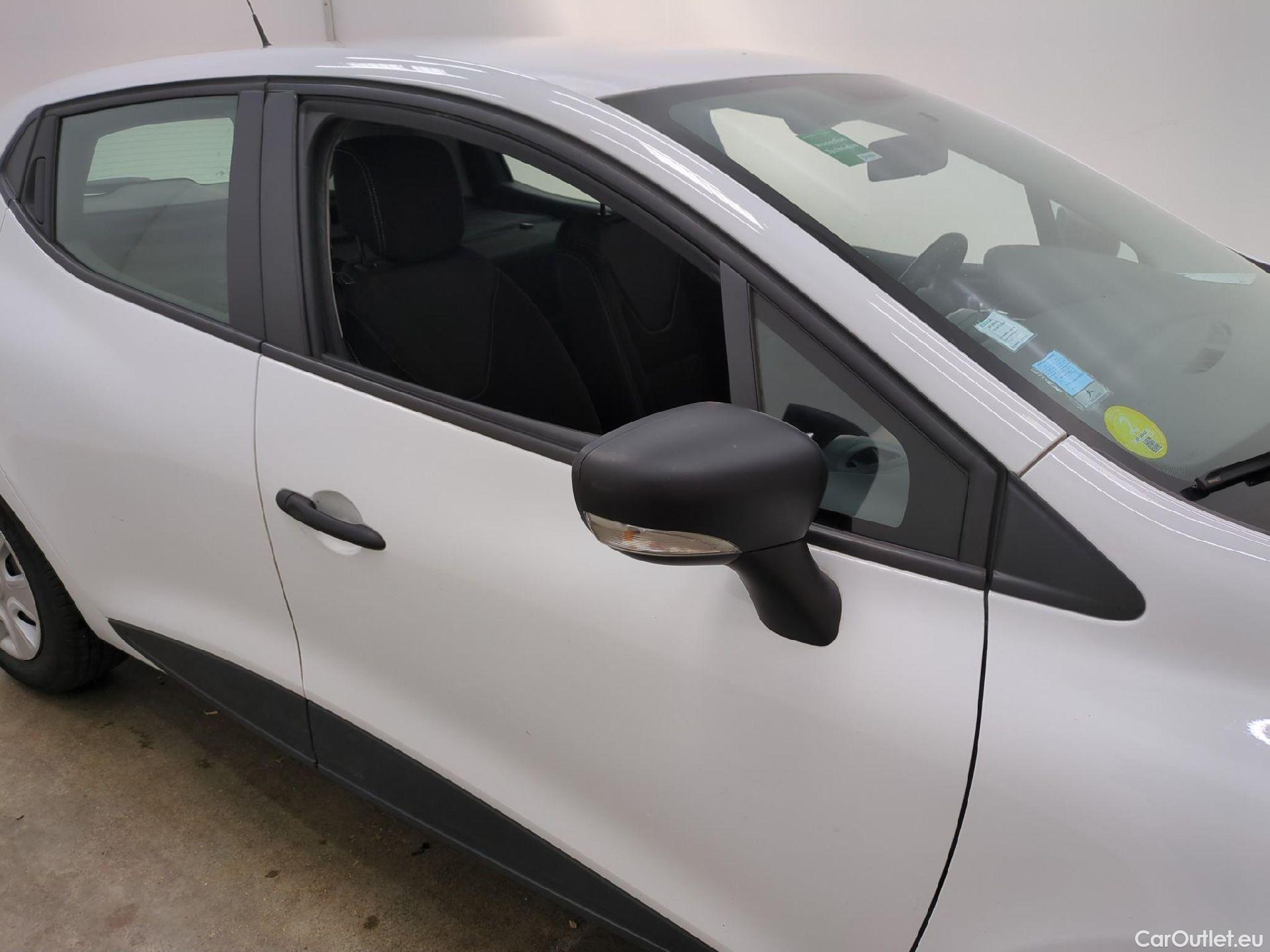  Renault  Clio  IV Air 1.5 dCi 75CV BVM5 E6 #42