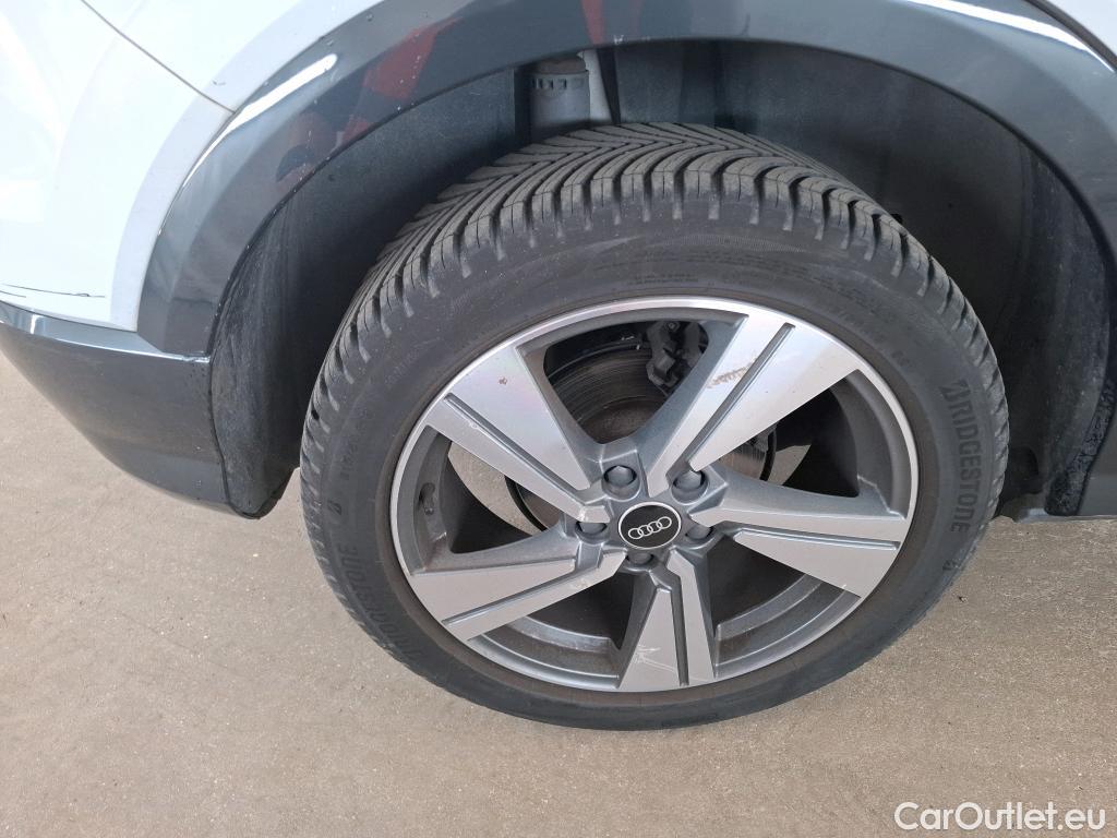  Audi  Q2  30 TDI Design Luxe 1.6 #7