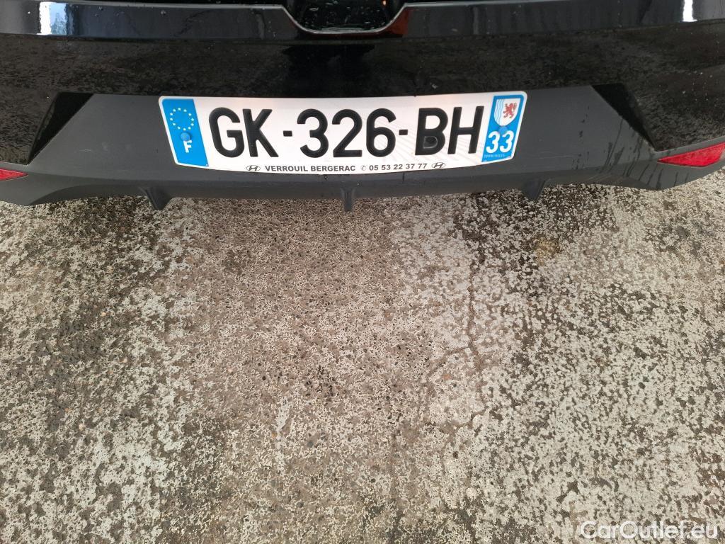  Hyundai  i20  Initia 1.2 85CV BVM5 E6d #15