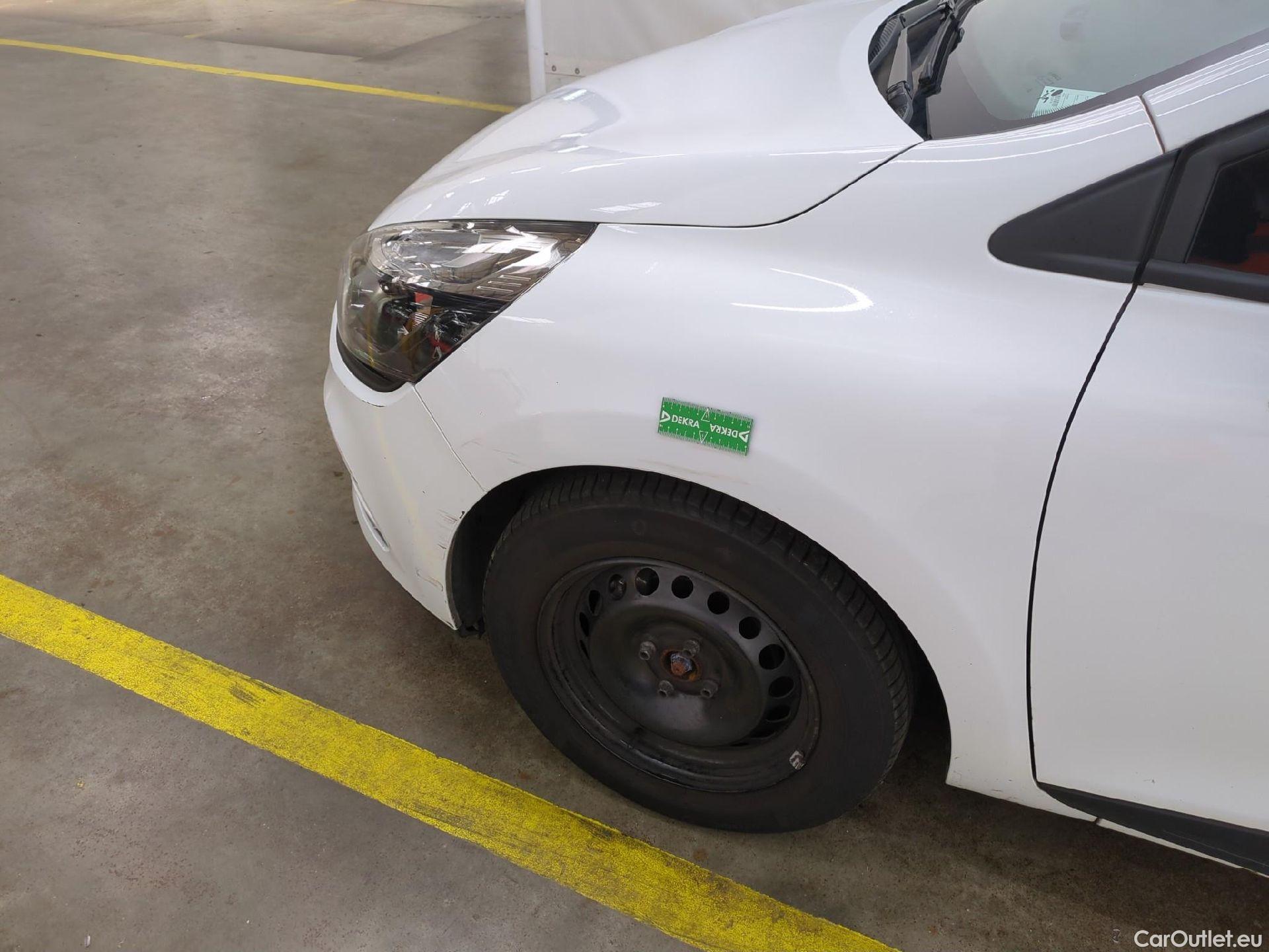  Renault  Clio  IV Air 1.5 dCi 75CV BVM5 E6 #21