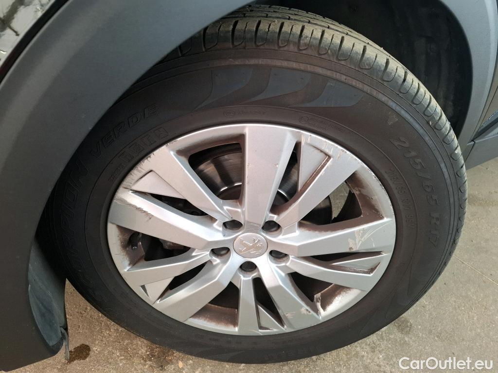  Peugeot  3008  Active Business 1.2 PureTech 130CV BVA8 E6d #37