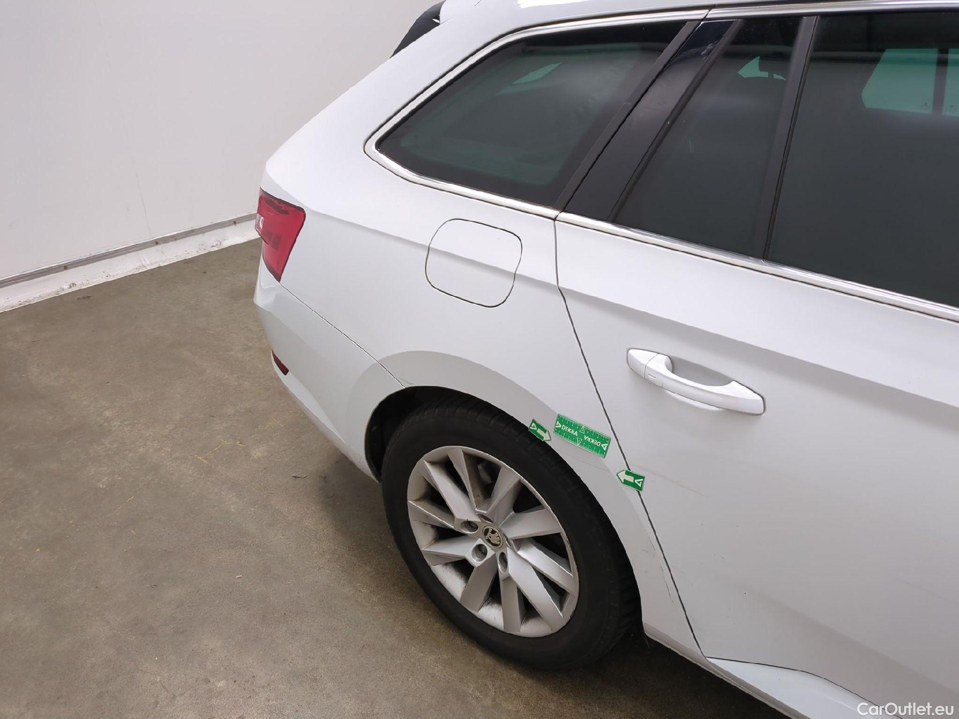  Skoda  Superb  Break Business 2.0 TDI 150CV BVA7 E6d #34