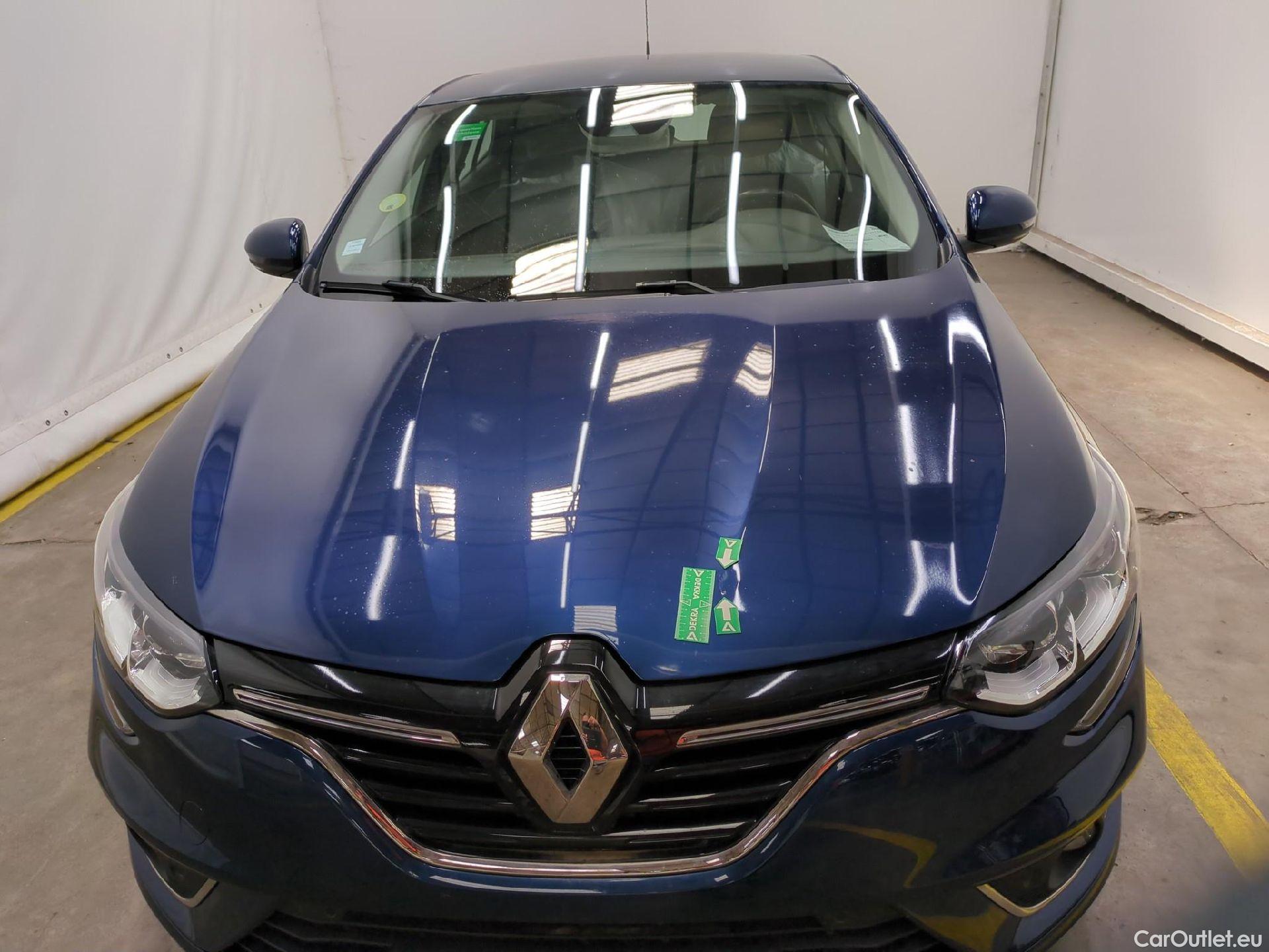  Renault  Megane RENAULT Mégane Berline / 2015 / 5P / Berline Business Blue dCi 95 #10