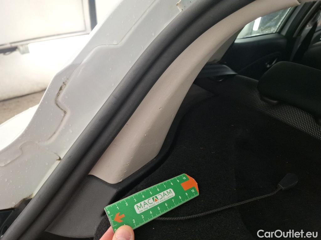  Renault  Clio  IV Business 0.9 TCe 90CV BVM5 E6 #8