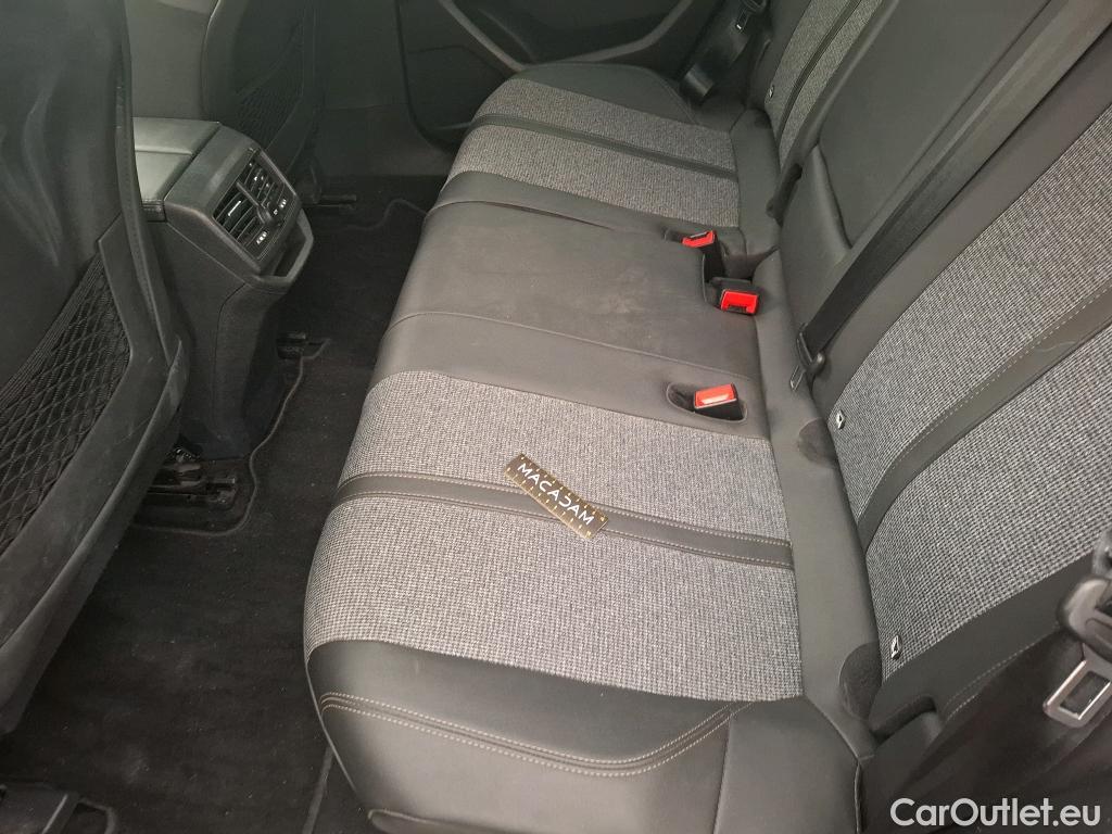  Peugeot  3008  Allure Business 1.2 PureTech 130CV BVA8 E6d #53