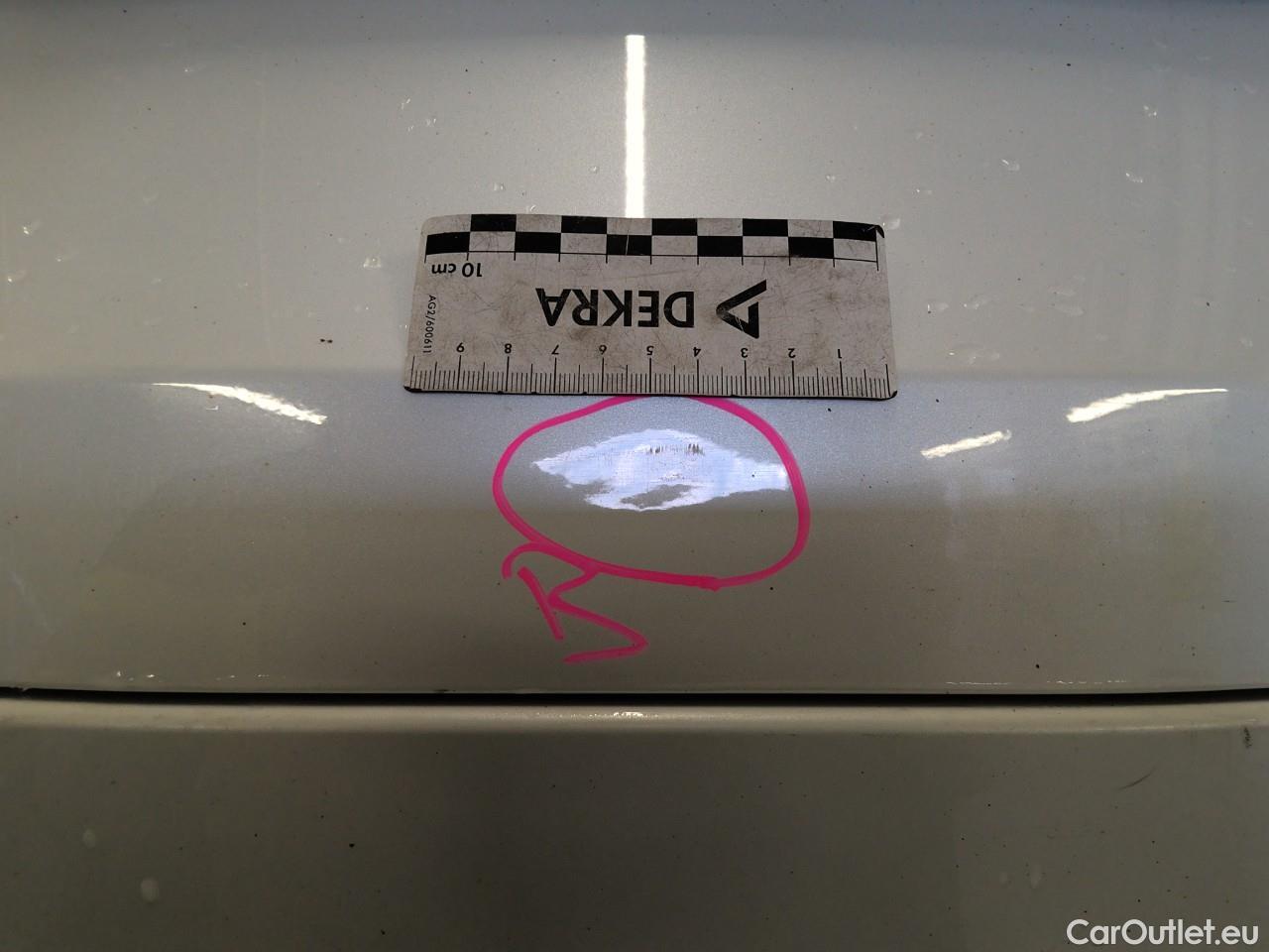  Tesla  Model Y  75kWh Long-Range AWD #9