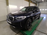 iX3