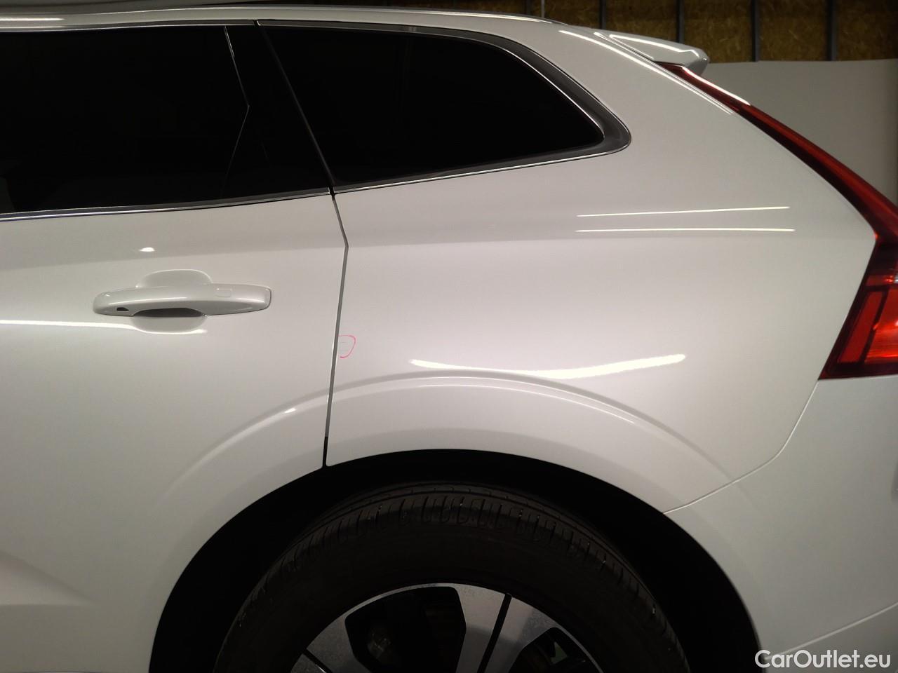  Volvo  XC60  T6 350 Co.Ed.Rec. AWD Aut #7