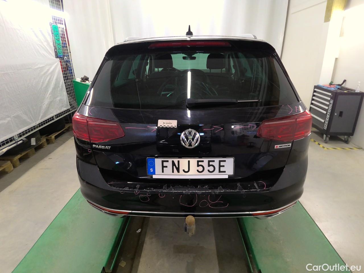  Volkswagen  Passat  SC TDI 190 4M Ex.E. Aut #21