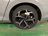  Volkswagen  Passat  TDI 200 GT 4M Aut #43