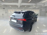  Lexus  NX LEXUS  / 2017 / 5P / SUV HYBRID PREMIUM 4WD #2