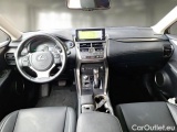  Lexus  NX LEXUS  / 2017 / 5P / SUV HYBRID PREMIUM 4WD #3