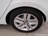 Renault  Clio RENAULT  / 2019 / 5P / BERLINA 1.6 HYBRID E-TECH 103KW BUSINESS #101