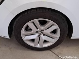  Renault  Clio RENAULT  / 2019 / 5P / BERLINA 1.6 HYBRID E-TECH 103KW BUSINESS #103